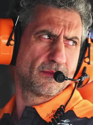 “Unacceptable.” That was Andrea Stella’s word for it. 👀 Norris and Piastri made contact on the final lap of the Singapore sprint, costing McLaren valuable points — and now Red Bull are just 11 points behind in the constructors’ fight. Stella wants answers before the race on Sunday. And the two McLaren drivers start alongside each other on the grid. 👀 Full story at the link in bio.