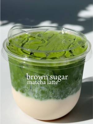 🐻🍵 brown sugar matcha latte my go-to matcha recipe 😊  Brown sugar syrup: — 1 cup brown sugar — 1 cup water — heat on medium and stir until sugar dissolves — cool and store in the fridge (1-2 weeks) Brown sugar matcha latte — 1/2 tbsp brown sugar syrup — 150ml milk — 2tsp or 4g matcha  — 40ml of 175F water  #homecafe #matcharecipes #matchalover 