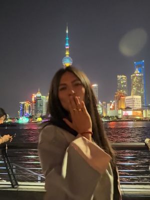 Not the easiest trip, but so unbelievably meaningful. I’m so proud of myself for seeing my 7th wonder of the world. Travel is magic and I’m so much of a better human for pushing myself always. I love me and I love this world ❤️ #taiwan #china #solofemaletraveler #solotravel #fyp