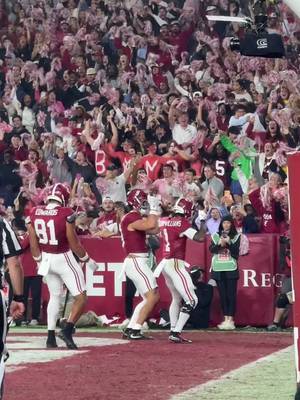 TOUCHDOWN 9️⃣ @Marshall Pritchett #alabamafootball #rolltide 
