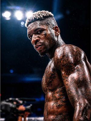 Beautiful boxing from Howard Davis! 👊🔥 One of the fastest hands in BKFC — sharp, clean, and always dangerous. #BKFC #BareKnuckle #HowardDavis #Boxing #CombatSports