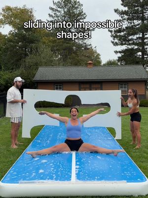 Sliding through shapes! 🤯