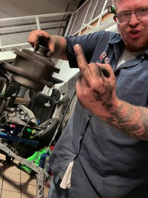#fyp #fypシ゚viral #fypシ #mechanic #mechaniclife 