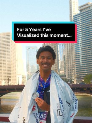 the feeling of wanting to achieve something you set out to do & you finally do it…. Unreal feeling of emotions bursting out 🥹 #ChicagoMarathon #ChicagoMarathon2026 #MarathonRunner #RunChicago 