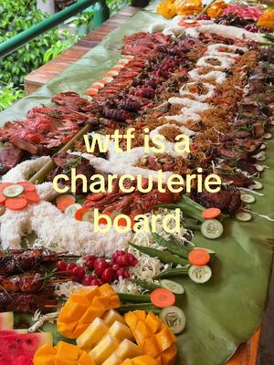 still dreaming about this meal 🇵🇭#philippines #philippinestiktok #filipinofood #boodlefight #cebu 
