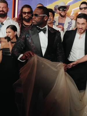 @50 Cent takes his red carpet duties very seriously at the #StreetFighterMovie World Premiere. Get your tickets NOW to see it on the big screen THIS FRIDAY! Link in bio.