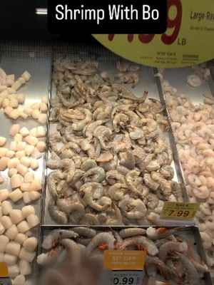 The butter video did numbers so we're running it back — Shrimp With Bo. How to buy shrimp without getting got.