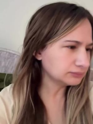 🗣️ Gypsy Rose Blanchard is unloading on Ken Urker's sister, Autumn ... and she says Ken's sister is tarnishing her late brother's memory. 🎥: Instagram/@gypsyrose.insta