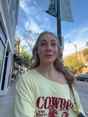 Best night 🥹💛🧚‍♀️ #chicago #fashion #concerts 