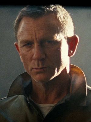 21 years ago on this day, Daniel Craig was announced as the next 007. The backlash was immediate. Coming off Pierce Brosnan’s polished, classic-era run, Craig felt like a shock to the system - blond, rougher around the edges, and far less traditionally “suave” than what many fans expected from the next James Bond. The reactions were loud enough to become headlines, with critics dismissing him before he had even filmed a single scene and online campaigns popping up to protest the casting, convinced he didn’t look or feel like Bond. But once ‘Casino Royale’ was released in 2006, the conversation flipped almost overnight. Craig brought a colder, more physical vulnerability to 007, grounding the character in bruises, grief, and real emotional stakes. What was once seen as a risky departure from the usual archetype quickly became a reinvention, and the same casting that sparked outrage ended up defining one of the most acclaimed Bond eras in the history of the franchise. 5 films. 15 years. What a run it was.