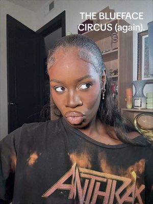 Take me out this Blueface circus!!! It’s time to go! 🎪🎡 #bluefaceandchrisean #blueface #chriseanrock #chriseanjr #clout 