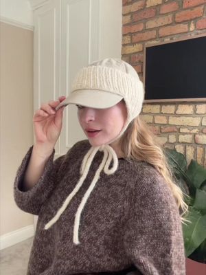 Knitting pattern coming next Friday for my #londonheadband inspired by the amazing Cloimh! I can’t wait for you to knit it! 