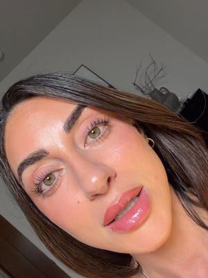 3rd time doing this & all 3 times somewhere around the 3-4 week mark I just start waking up questioning if I’m crazy or is something starting to change. I have so much content saved on this if you want to check it out. Of course speak to your own provider #sculptra #medicalaesthetics #aginginreverse #skinlongevity