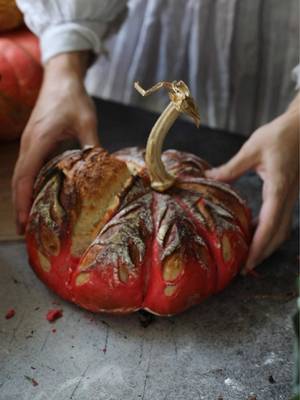 Fall is in full swing, so let’s add a little whimsy to our sourdough by shaping it like a pumpkin. A bit of twine, wrapped around the dough in a star shape, a simple scoring pattern, and a stem (you can use a large cinnamon stick!) creates the illusion. Happy fall! You can find my basic sourdough recipe on my website.