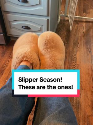 Broke out these slippers this week! Bring on the Colorado chill! ##genxmom #affordablejoy #midlifewomen #xmaspresentideas #slipperseason 