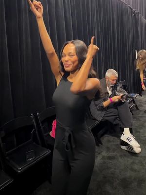 Mood bc @KATSEYE is performing on Sunday 🤭 @quenblackwell   #VSFS #VSFashionShow #VSPINK 