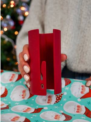 What are you most excited for about Christmas? 🎅🏻🌟 #creatorsearchinsights #giftwrapping #sharktank #christmas #christiantiktok 