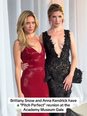 #BrittanySnow and #AnnaKendrick have a “Pitch Perfect” reunion at the Academy Museum Gala