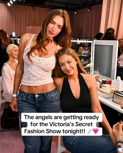 The angels are getting ready for the Victoria’s Secret Fashion Show tonight!! 🪽🩷