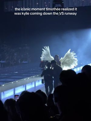 OMG #kyliejenner just made a surprise appearance at the #VictoriasSecretFashionShow and #timotheechalamet #krisjenner and #lawroach have the best reaction to seeing their angel! 