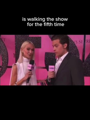 Get yourself a husband like Dylan Sprouse #barbarapalvin #dylansprouse #victoriassecret #victoriasecretfashionshow 