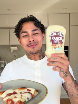 AD Pizza absolutely SLAPS when you've got the @Heinz UK & Ireland Ranch Sauce on the sıde 🙂‍↕️ Why didn't anyone tell me how much I was missing out until I tried this combo 😭 I've missed out YEARS of enjoyment because I have been doing this! Trust me, one dip and you'll be hooked