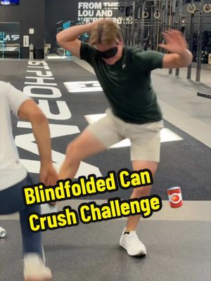 Who’s gonna win? 👀                       #blindfolded #challenge #officehumor #1stphorm #fyp 