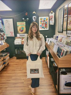 What’s In My Bag… @hifiandfly Edition 😈🔥 I stopped by my new fav record store in Knoxville yesterday and maybe had too much fun?? Is that possible? Anyway hope y’all enjoy my picks, I got swept away by a couple queens and daddies. See you TOMORROW at @retrolocal for my show with @minormoon & @max.subar !!!  #vinylrecords #newmusic #livemusic #recordstore #vinyl 