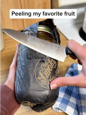 The easiest mandarin you’ll ever peel