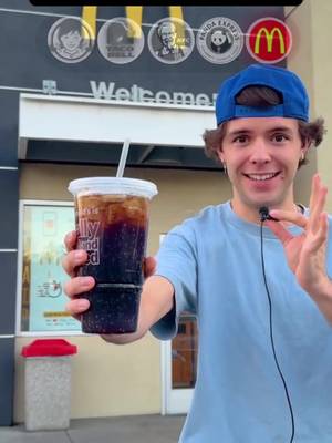 What fast food place has the LARGEST drink? 🤯🥤#jtcasey #fastfood #soda