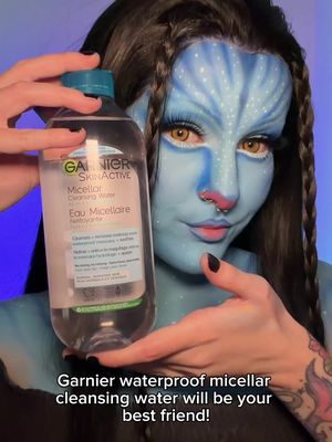 Partnering with @Garnier Canada to show you how easy it is to remove the most stubborn makeup this Halloween season! Using waterproof micellar cleansing water 💦 #garniercan #micellarwaterproof #ad 