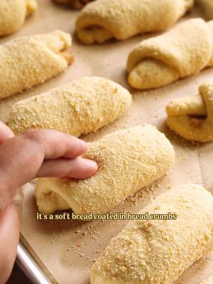 Spanish bread hack for those who just like the filling  :)  recipe for Spanish bread is up on my site! Google “Bites by Bianca Spanish bread” #BitesByBianca #SpanishBread #NYCCreator #FilipinoFood 