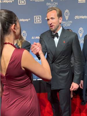 I really can't believe I met so many legends on the red carpet! Thank you all for trying a perfect dap, but most of all congrats to all the nominees & ofcourse the 2 Ballon d'Or winners, Harry Kane & Alexia Putellas ✨ #ballondor 