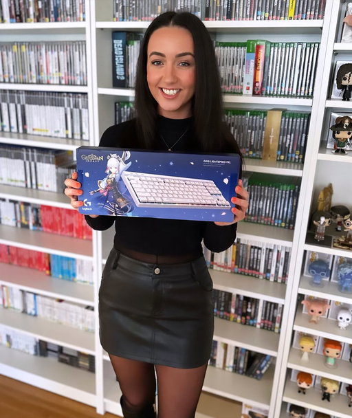 New Genshin Impact keyboard from @LogitechG 😍🙌 

#gifted #GenshinImpact #logitechG 