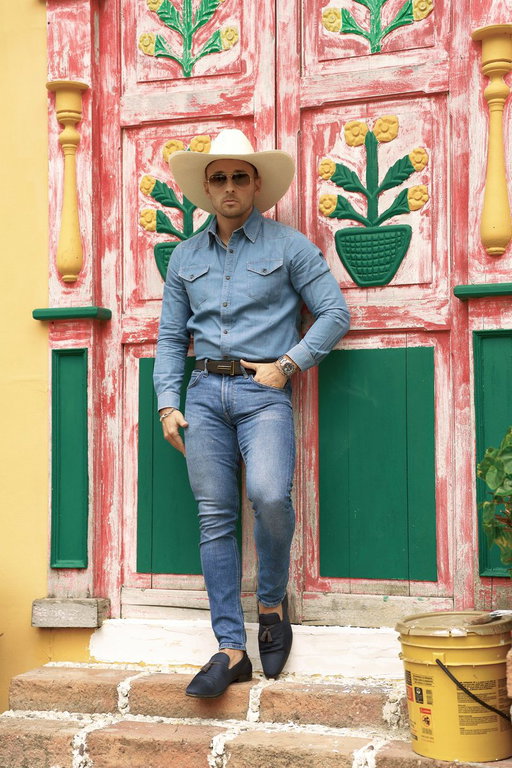 Aguadeño 🤠🇨🇴
•
•
•
#FeriaDeLasFlores #Agropecuario #Medellin #Colombia 