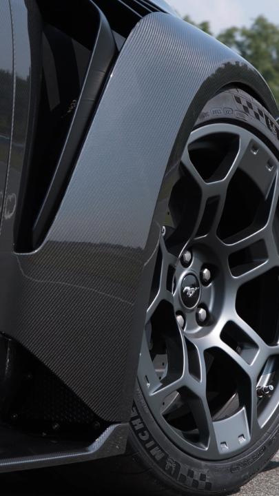 Bringing motorsports' finest finish to the streets.

The Ford Mustang® GTD Liquid Carbon weaves a track-inspired carbon fiber exterior with Mustang GTD's street-legal, track-ready performance.

The Liquid Carbon’s style upgrades make this Mustang GTD stand out on any start line. 