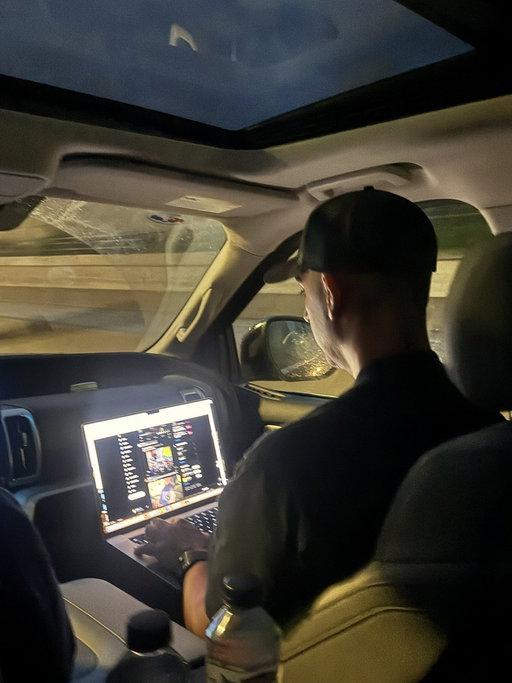 Unc scrolling twitter on a fucking lap top now. He’s just never discrete 