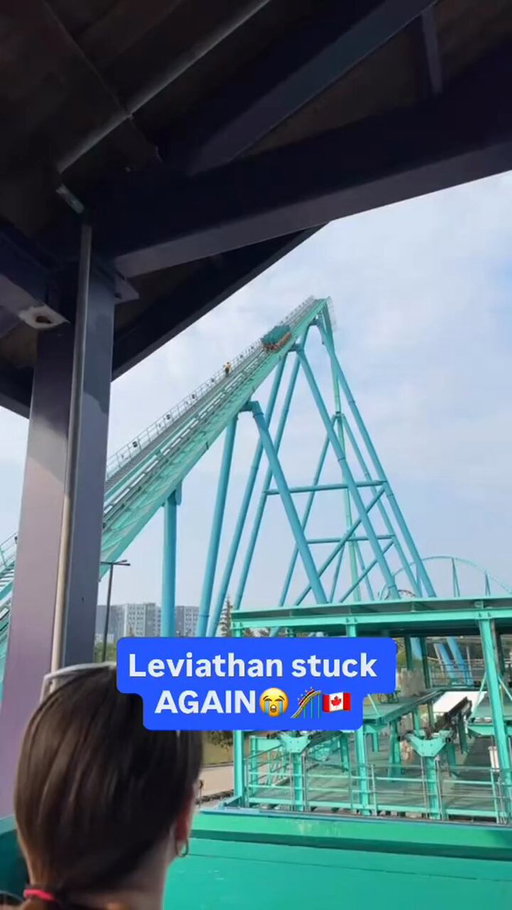 This happens wayyy too often at Canada’s Wonderland 😭 🎥 Credit: 🏷️ #waveroom #waveroomtoronto #toronto #canada #mississauga 