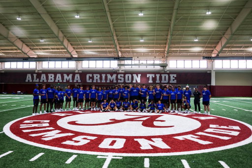 Thank you @AlabamaFTBL for allowing us to use your 🏡 to have practice‼️ 