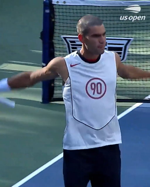 Carlos let the intrusive thoughts win 

@carlosalcaraz | @usopen | #USOpen 
 
