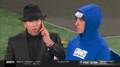 @AdamSchefter Live look at his agent calling other NFL teams 