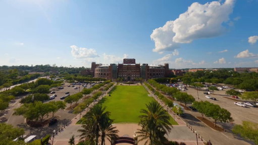 The renovated Doak Campbell Stadium, new Dunlap Football Center and IPF combine to provide an unmatched experience for players, coaches and fans 

#NoleFamily | #KeepCLIMBing 