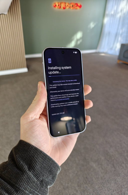 Still can't quite believe how long software updates take on Pixel phones 🤦🏻 