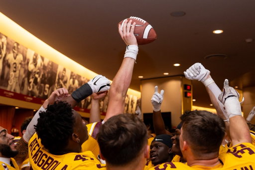 THE VIBES ARE SO HIGH RIGHT NOW 🥳

#RTB #SkiUMah #Gophers 