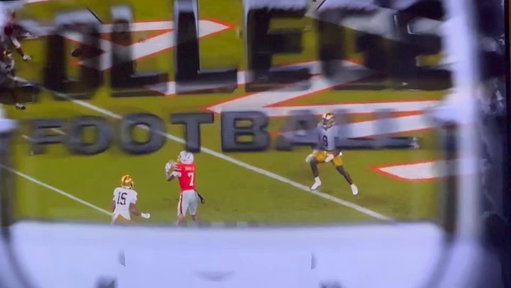 This catch by CJ Daniels is one of the most incredible catches I’ve ever seen in the Miami v. Notre Dame game 