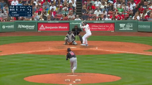 A HOME RUN YOU HAVE TO SEE TO BELIEVE 🚨

It hits the outfielder's glove THEN hits the foul pole 🤯

✅ T. Story To Hit A HR (+500)

(via @MLB)
