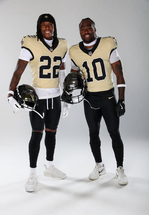 This weeks 𝙩𝙝𝙧𝙚𝙖𝙙𝙨 🪡✨🏈 