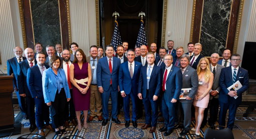 DU CEO Adam Putnam was glad to join fellow leaders in the outdoor recreation & conservation industries for a productive conversation with @SecretaryBurgum.

We look forward to continuing our work together to provide more opportunities for hunting, recreation, & conservation across the U.S. #DuckPolicy