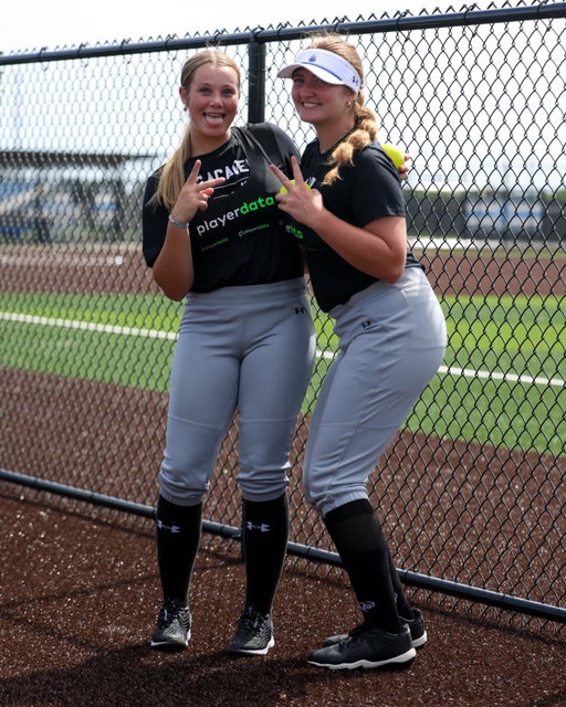 Things are going well over at @imgasoftball... 😎🥎 