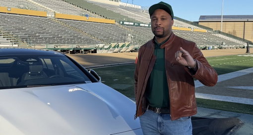 Sacramento State head coach Brennan Marion offered rapper, singer and 2026 WR prospect Toosii today and will host him for the program's home opener on Saturday. More here: https://t.co/rBYuebcOUh 